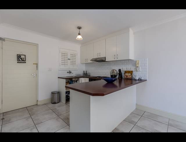 2 BEDROOM APARTMENT SOLD IN PLUMSTEAD